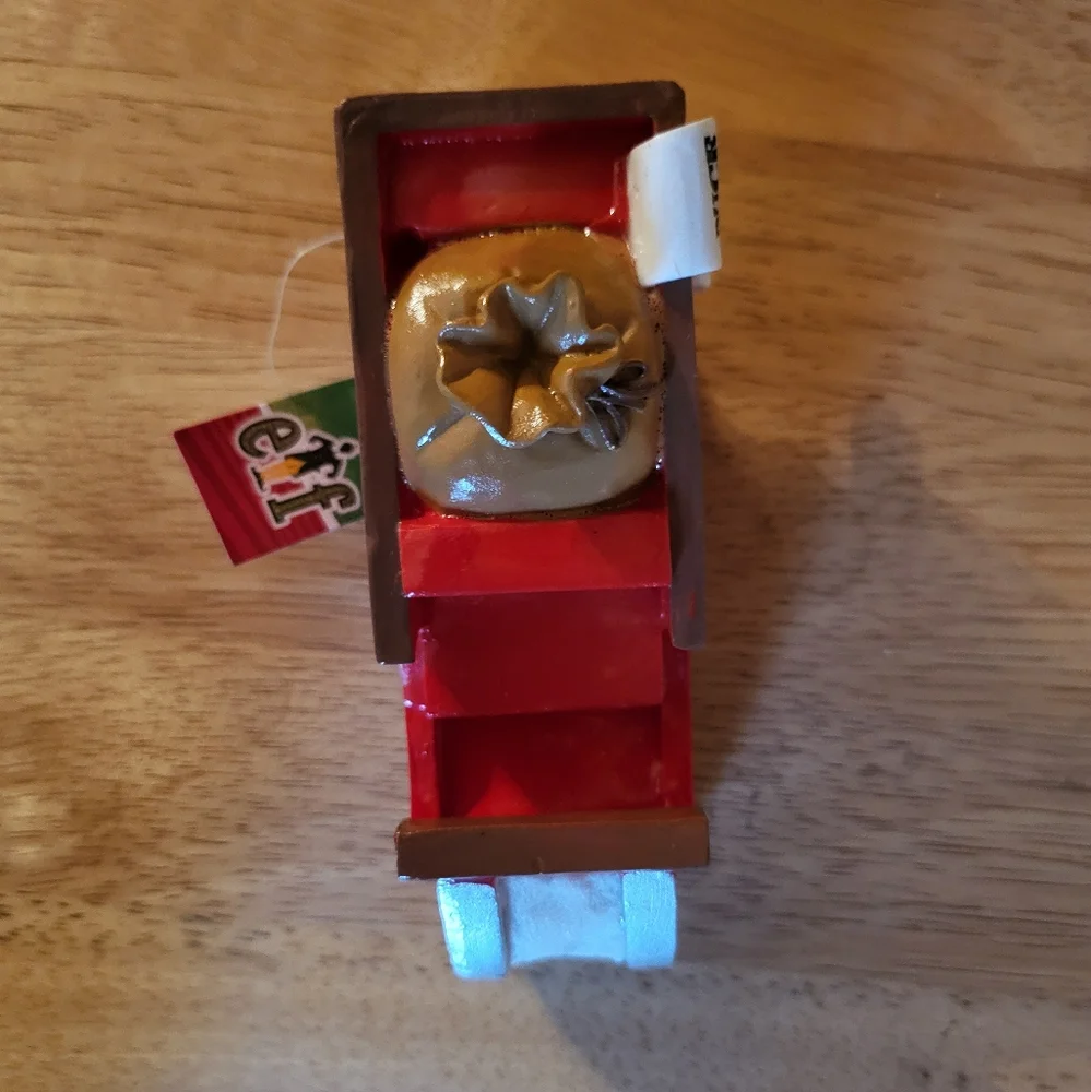 Elf Sleigh Aquarium Decor